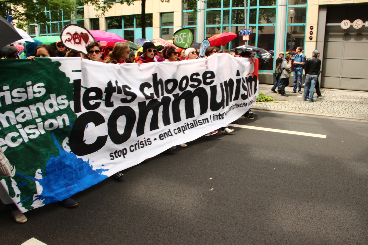 Redebeitrag des antikapitalistischen Blocks auf der Blockupy Auftaktkundgebung